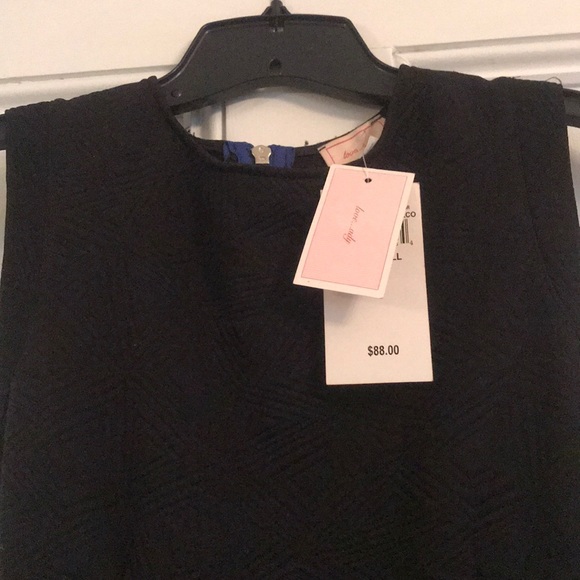 Black dress - Picture 4 of 5